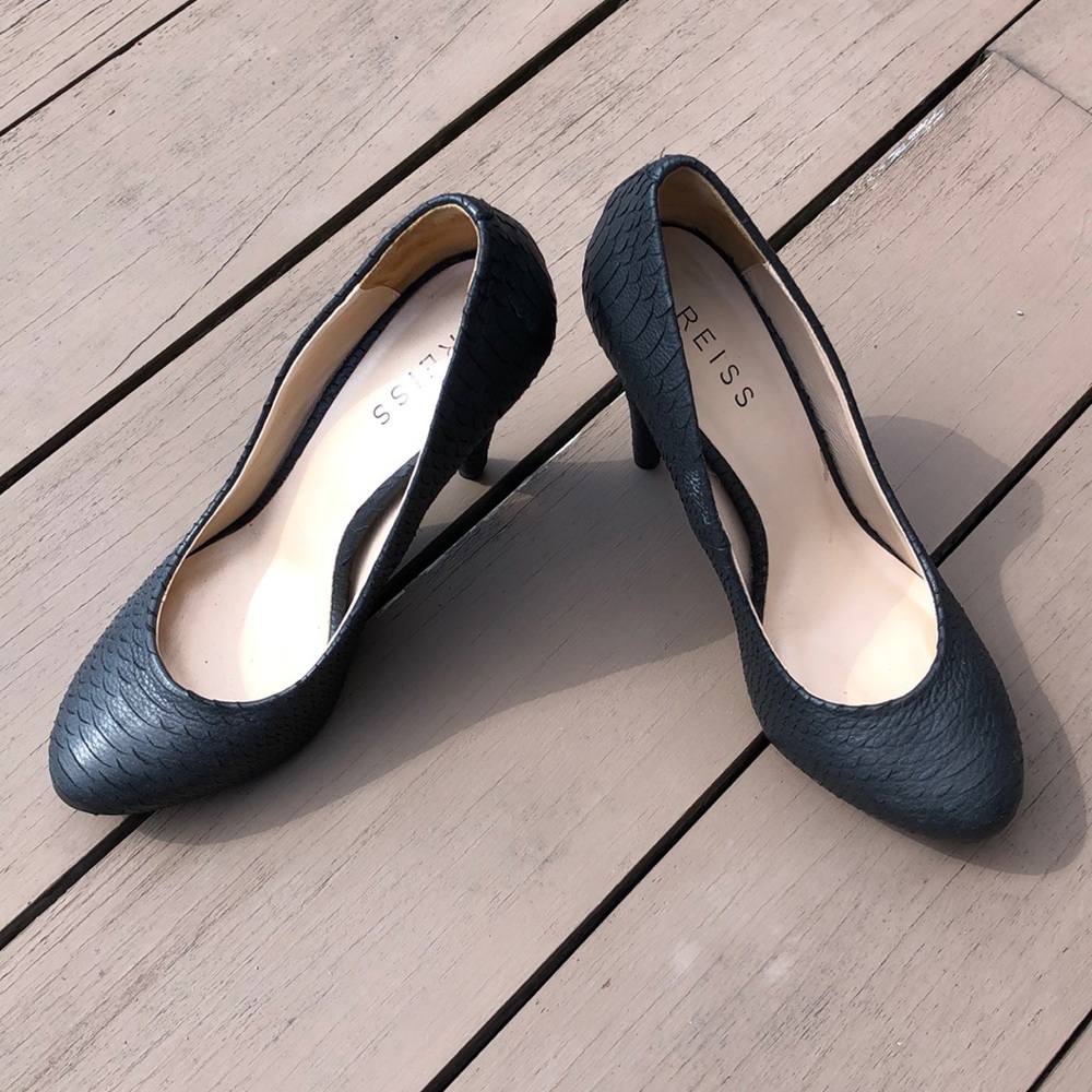 REISS SHOES | Black Faux Snakeskin  Leather Pump